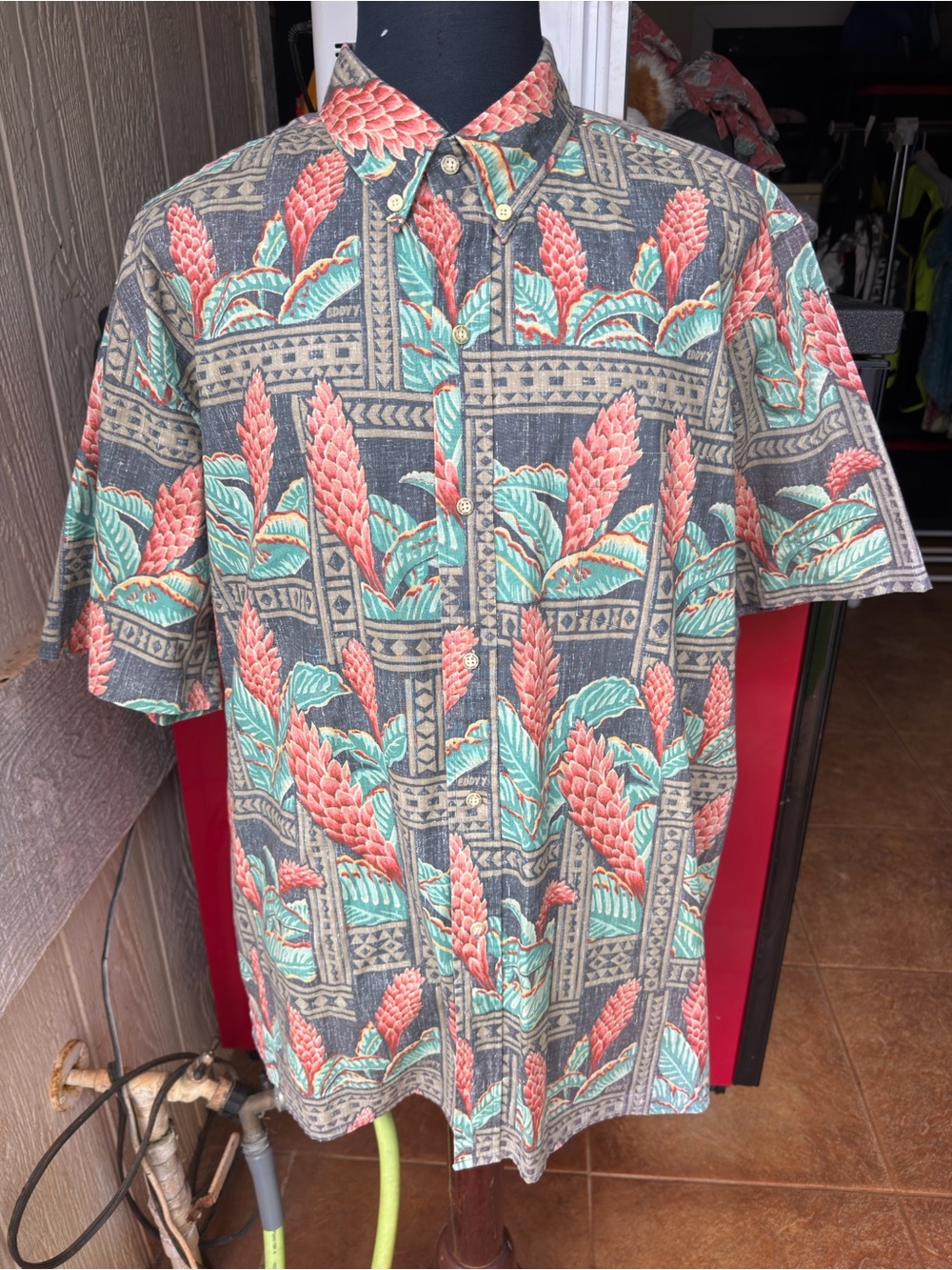 PreOwned Reyn Spooner Hawaiian Red Ginger Burst Multicolored Men's XXL